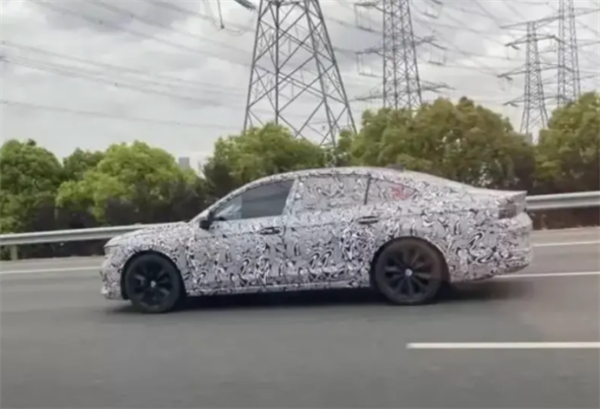 內(nèi)外全部升級！全新大眾邁騰B9曝光 有望明年正式上市