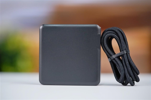 三合一PC！壹號游俠X1 mini圖賞：分離式手柄設(shè)計(jì)