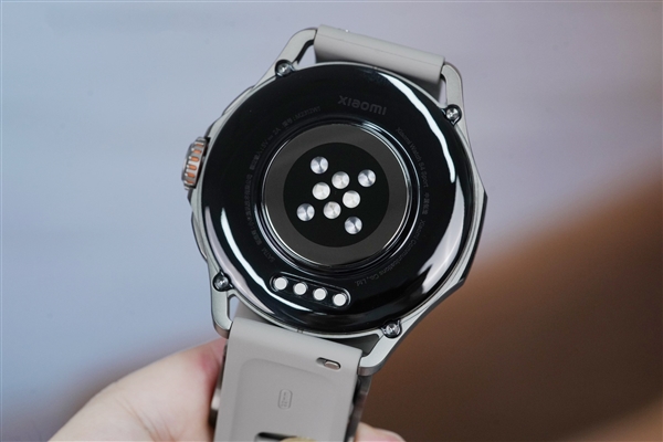 小米首款鈦金屬手表！小米手表S4 Sport圖賞