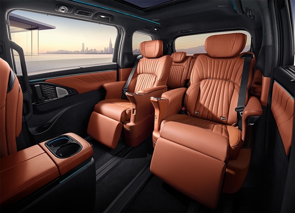 8分鐘可充電至80% 傳祺E9超級快充版上市：32.28萬要打騰勢D9