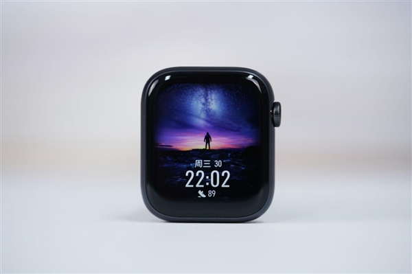 首發(fā)北極星定位系統(tǒng)！榮耀手表5圖賞