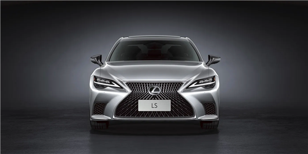 87.8萬起售對標(biāo)寶馬7系 新款雷克薩斯LS上市：終于有CarPlay了