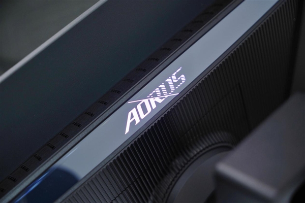 360Hz超高刷新率！技嘉AORUS FO27Q3顯示器圖賞