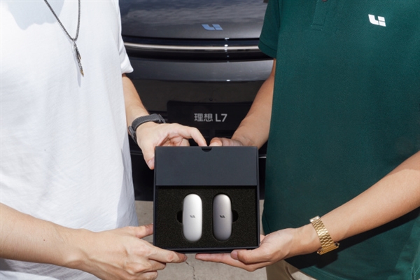 僅用42個月！理想成為國內(nèi)首家最快達成40萬輛交付的新勢力車企