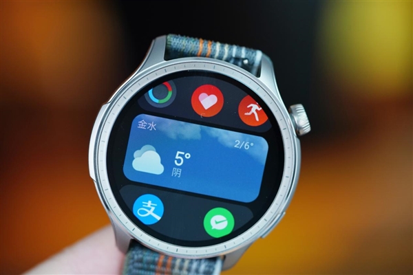 血壓測量軟件獲醫(yī)療器械認證！華米Amazfit Balance手表圖賞