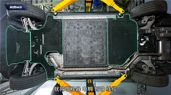 問界M9、理想L9拆解對比：扒開底褲看設(shè)計、制造和用料