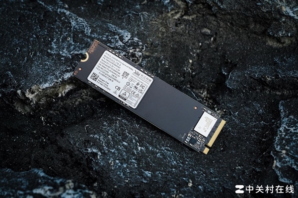 長江存儲PC41Q上手：高效能OEM固態(tài)硬盤新力作