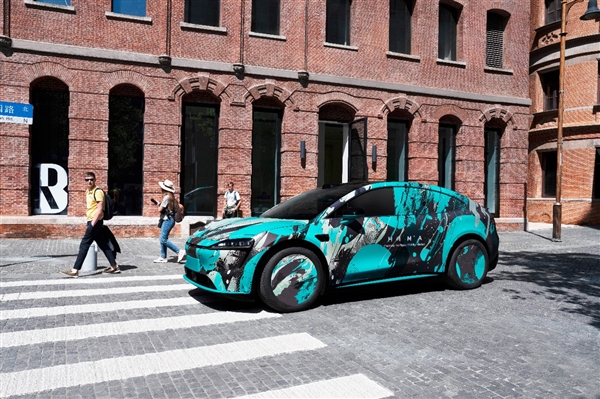 華為全新車型諜照曝光 “含華量”將再度爆表