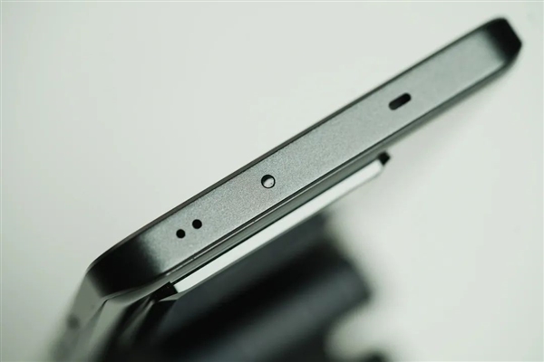 2599元的Redmi K60至尊版上手：小米確實太狠了