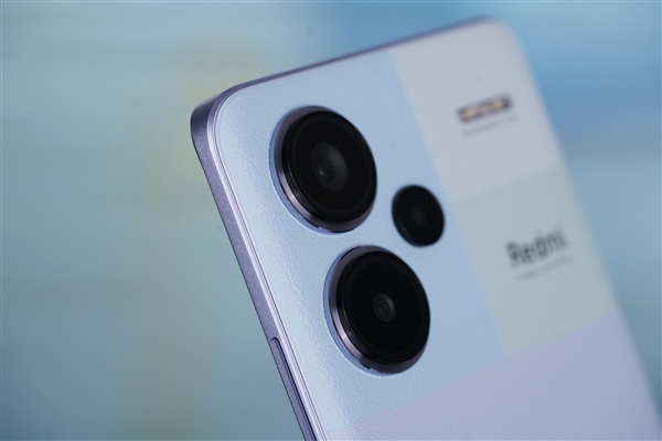 Redmi首款曲面屏手機(jī)！Redmi Note 13 Pro+圖賞