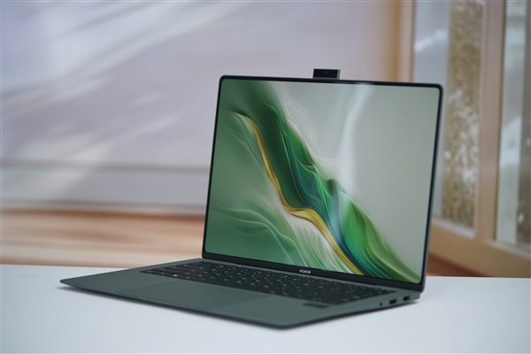 全球首發(fā)磁吸攝像頭！榮耀MagicBook Art 14圖賞