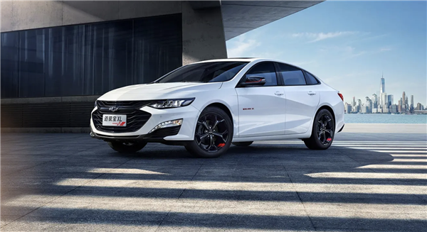 售價(jià)17.59萬起 全新雪弗蘭邁銳寶XL上市 這內(nèi)飾你能接受嗎？