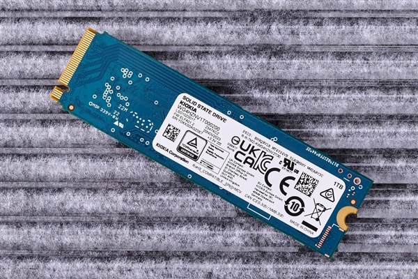 將性價(jià)比玩出新高度！鎧俠EXCERIA PLUS極至光速G3 SD10上手