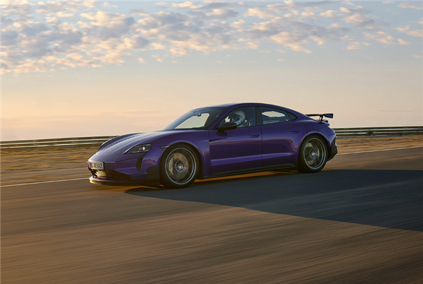 新款保時(shí)捷Taycan售價(jià)公布：入門就比小米SU7頂配貴3倍多