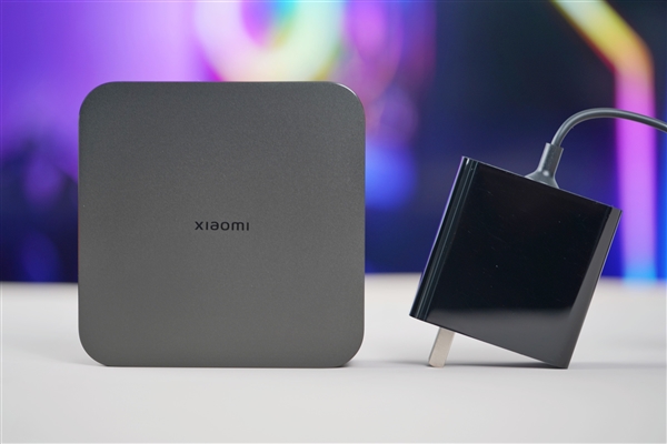 僅巴掌大小的桌面神器！小米迷你主機圖賞