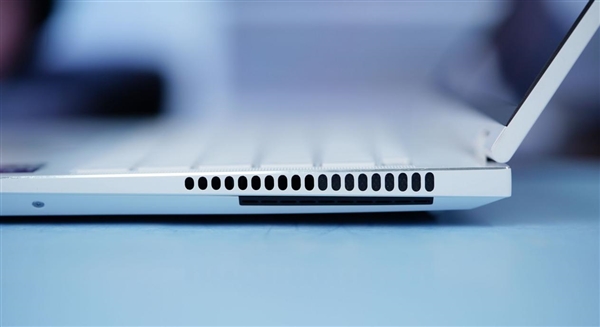 五彩斑斕的白！榮耀MagicBook Pro 16圖賞