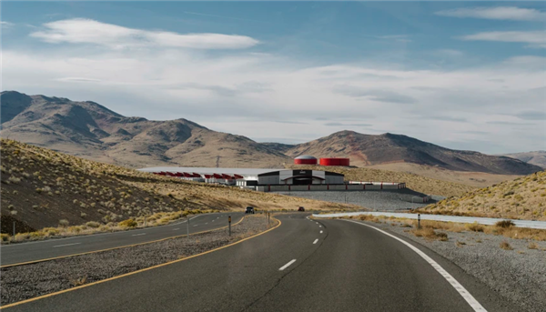 AI沒(méi)搶走工作 可能先搶走你的“農(nóng)夫山泉”