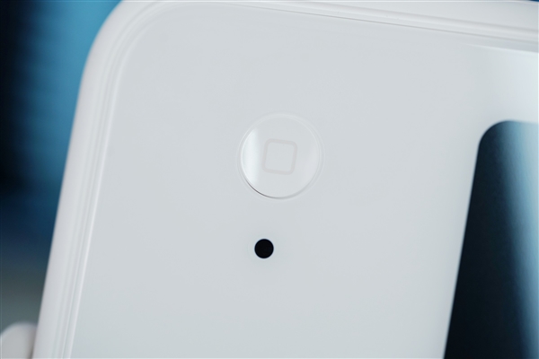 獨特翻轉設計！當貝D6X Pro圖賞