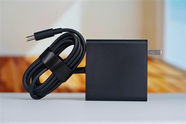 首搭4英寸靈動觸控屏！原子俠X7 Ti迷你主機圖賞