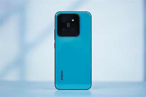 小米汽車同色！小米14、小米手表S3海灣藍(lán)定制版圖賞