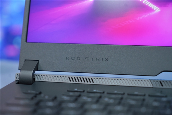 R9 7945HX3D+RTX 4090加持！ROG魔霸7 Plus超能版游戲本圖賞