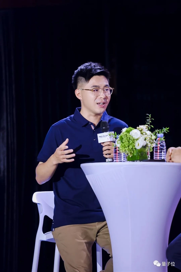 華為天才少年研究課題！背后存儲(chǔ)團(tuán)隊(duì)發(fā)布兩大新品：均面向大模型