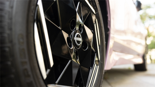 反轉(zhuǎn)！合資車廠代工中國電車 翻身戰(zhàn)從內(nèi)打響