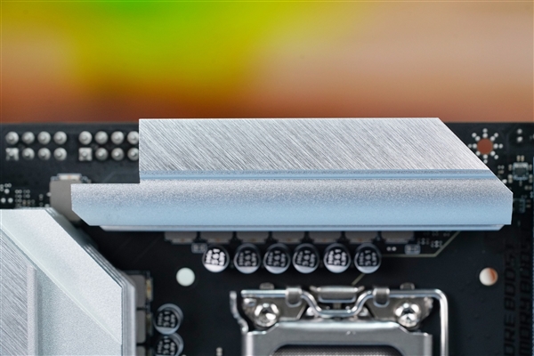 線纜統(tǒng)統(tǒng)藏背后！微星B760M背插主板圖賞