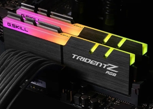 大部分人都選錯(cuò)！買(mǎi)內(nèi)存選雙條8GB還是單條16GB？