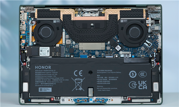 萬(wàn)元內(nèi)最值得買(mǎi)的筆記本！榮耀MagicBook Art 14正式首銷：比蘋(píng)果更輕薄