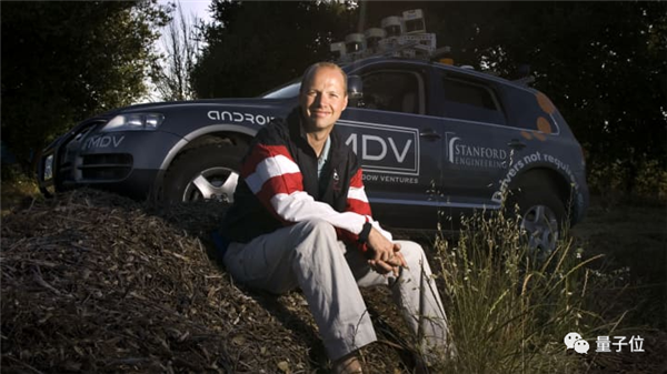 人類早期馴服野生自動駕駛汽車的珍貴史料