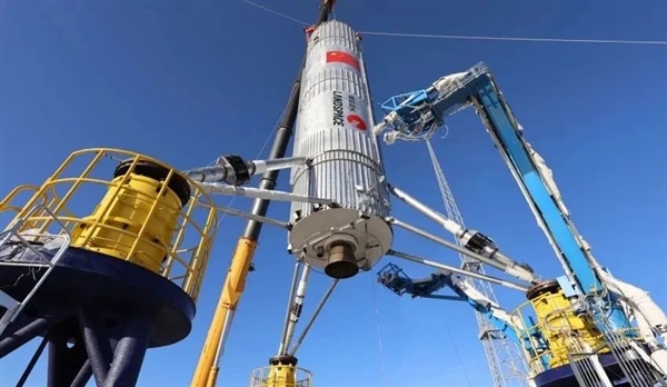 首次垂直起降成功！中國最大朱雀三號可復(fù)用火箭5大亮點