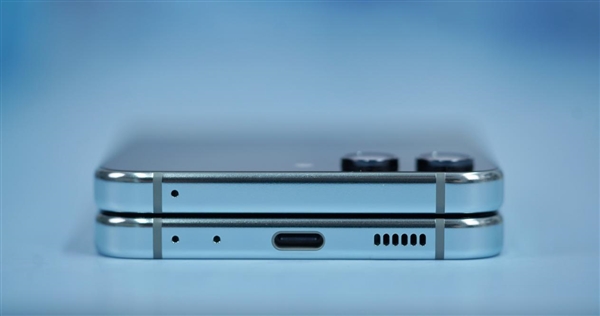 性能最強(qiáng)小折疊屏！三星Galaxy Z Flip5圖賞