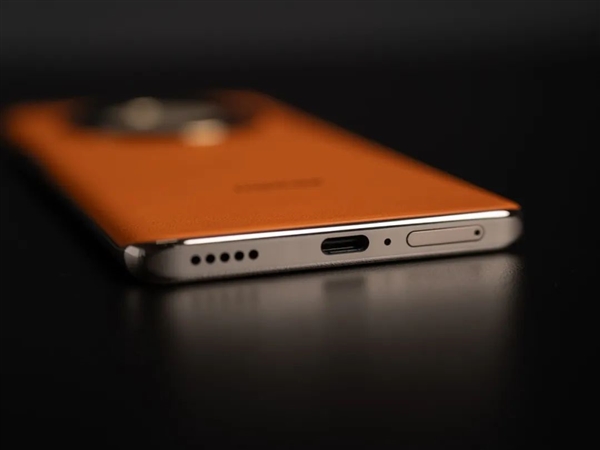 榮耀賣了1000萬臺(tái)的千元機(jī)：是不是因?yàn)殚L(zhǎng)得像華為