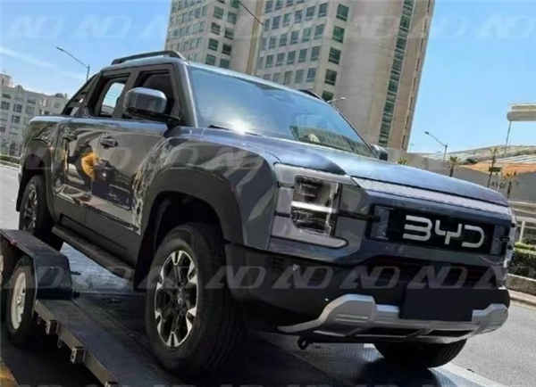 長城炮將迎強敵！比亞迪皮卡SHARK實車曝光：預計年內(nèi)發(fā)布