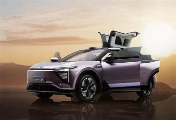 奔馳車主最愛！高合HiPhi Y開啟交付：33.9萬起標配后輪轉向真香