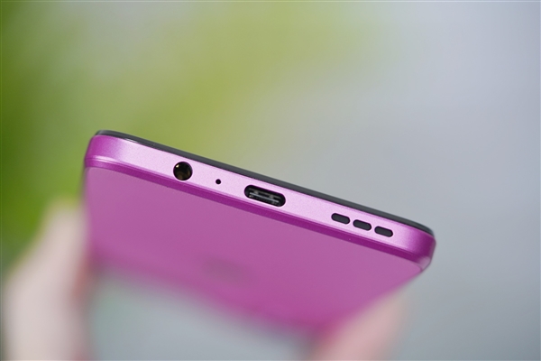 千元就能享有納米皮！moto g55霞光紫圖賞
