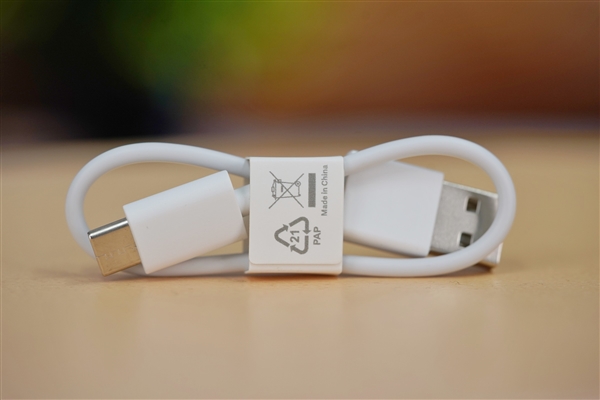 全鏈路無損！小米Buds 5真無線耳機(jī)圖賞