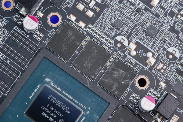 超級IP破次元壁！索泰RTX 4070 SUPER 12GB毒液聯(lián)名顯卡圖賞