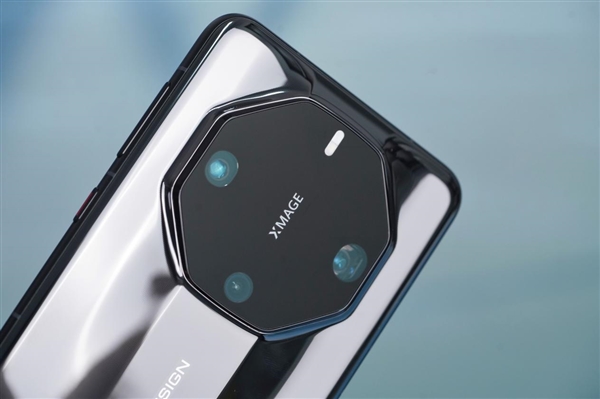 華為最頂級直板旗艦手機！華為Mate 60 RS非凡大師圖賞