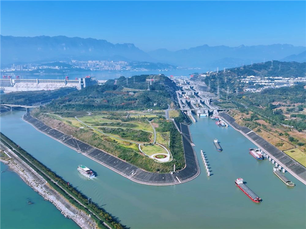1.6億噸：三峽航運創(chuàng)歷史新高