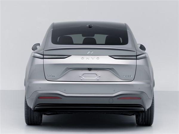 純電賽道卷瘋了！蔚來(lái)小鵬新車(chē)都用比亞迪電池 轎跑SUV全覆蓋