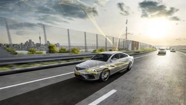 小米汽車首曝懸浮中控大屏：純電插混增程三種動力全都安排