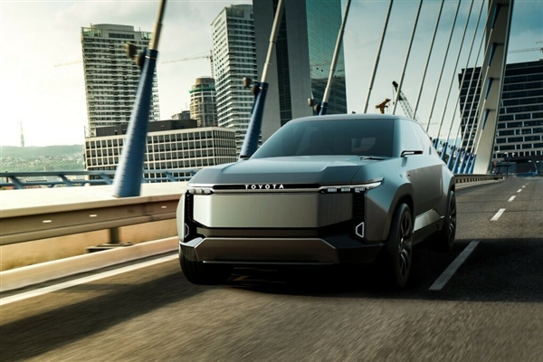 豐田史上第一臺！蘭德酷路澤純電版官圖發(fā)布：比雷克薩斯還帥