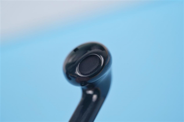 3.9g佩戴輕若無感！Redmi Buds 4青春版圖賞