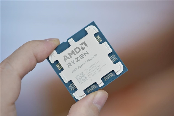 全球最佳游戲CPU！AMD銳龍7 9800X3D處理器圖賞