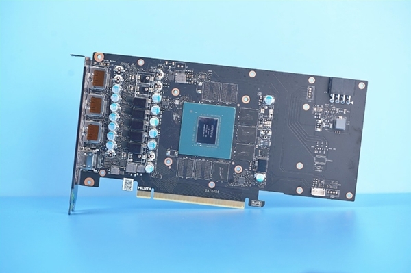 RTX 3050 6GB正式發(fā)布：無需外接供電的真“亮機(jī)卡”