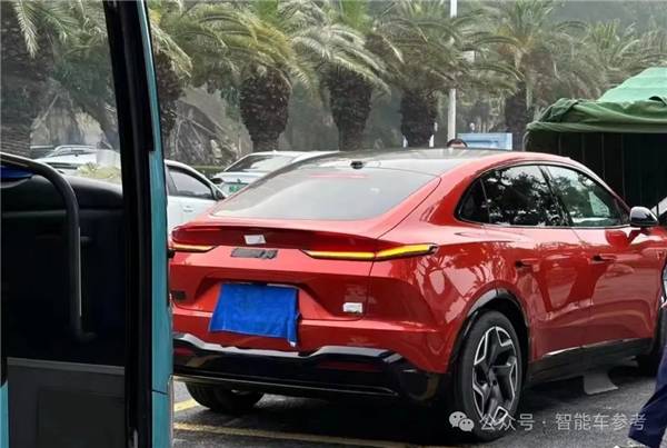 蔚來子品牌被曝引入比亞迪刀片電池 迪士尼高管出任負責人