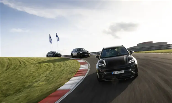 品牌首款電動(dòng)SUV！保時(shí)捷Macan EV將于1月25日亮相