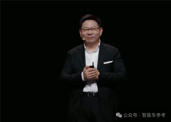 華為視覺智駕首發(fā) 智界S7煥新 奇瑞董事長直呼：amazing